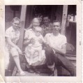 Abijah Sanders & family * 528 x 526 * (65KB)
